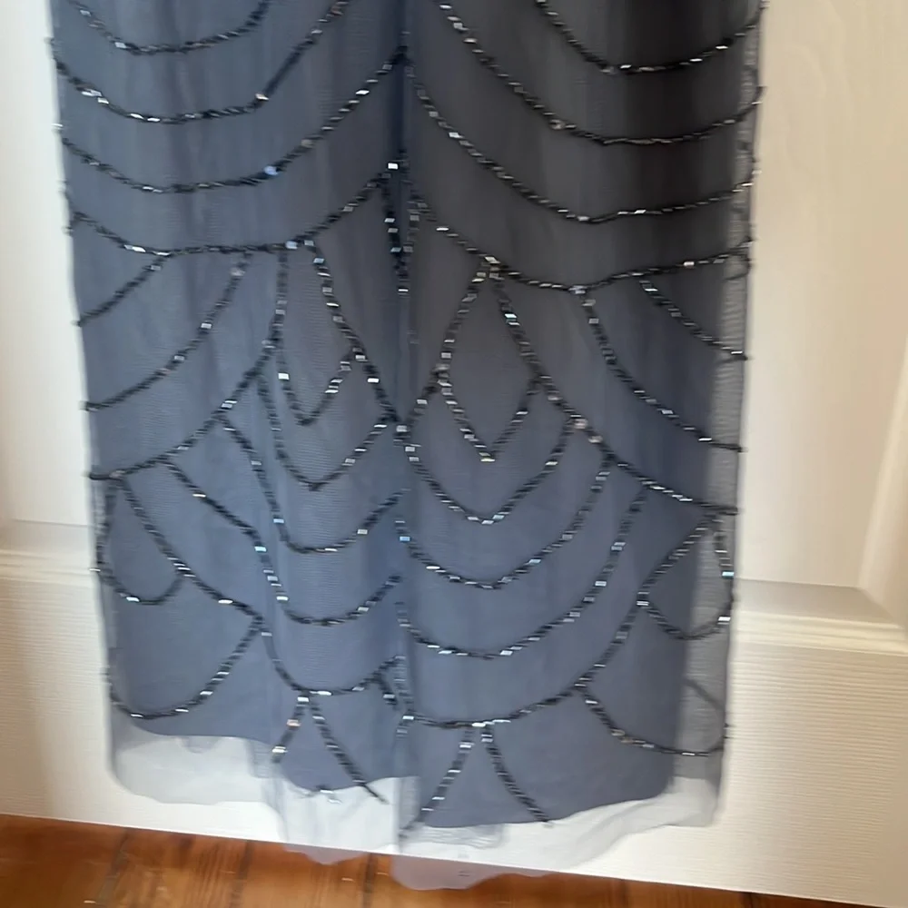 Adrianna Papell beaded gown. Size 6 . NWT